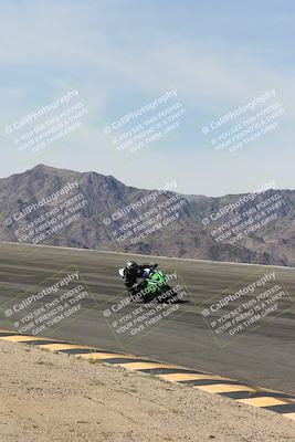 media/May-10-2025-Race Pace (Sat) [[db32fef2da]]/Vested/4-Bowl Set 2 (910am)/